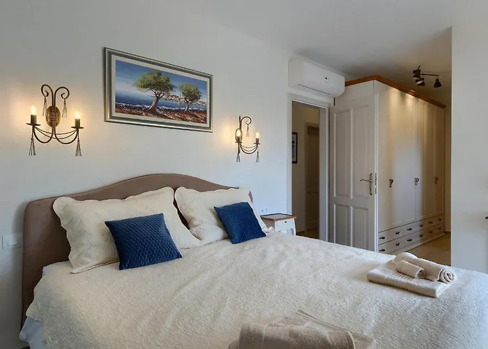 Campagna Semesterbostad *