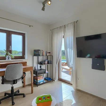 Campagna Vakantiehuis Pula